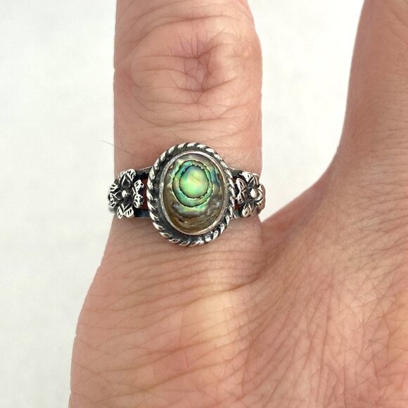 Sterling Silver 925 Bezel Set Oval Abalone Shell Floral Accent Ring Sz 3.75 - Picture 14 of 16